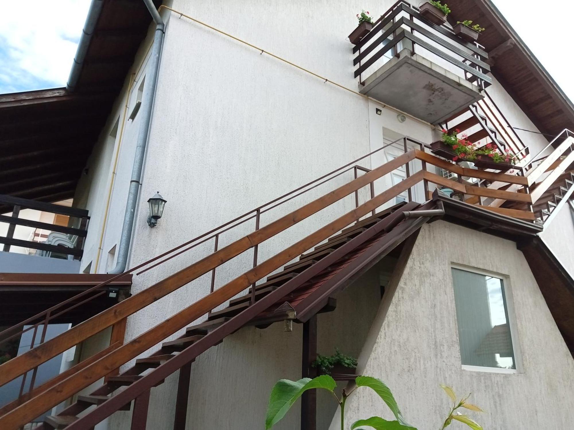 Apartman Kod Dide I Bake Vukovar Ngoại thất bức ảnh